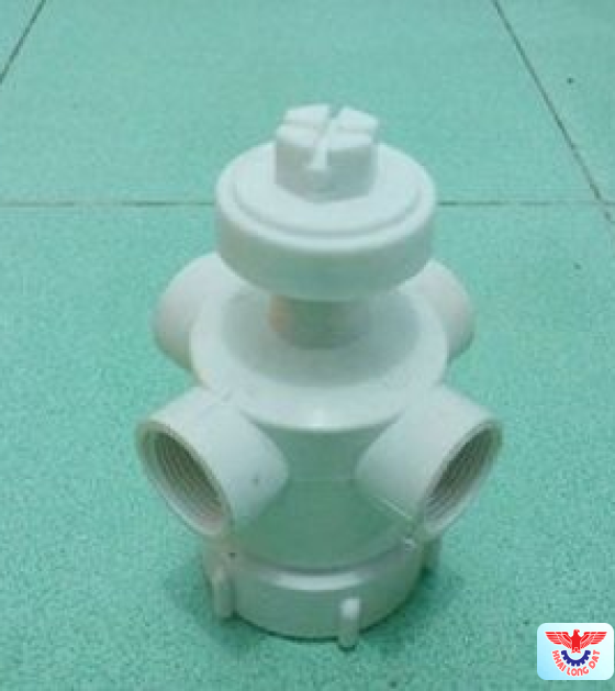 Đầu phun nhựa 2.5 inch